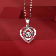 Women Luxury Moissanite Diamond Necklaces Fine Silver Jewelry Factory Luxury Gem Collarbone Chain Heart Pendant Silver Necklace