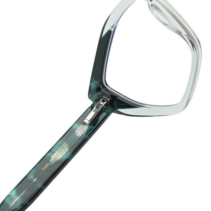 MC - DTC - 106 - MCROONS.COM