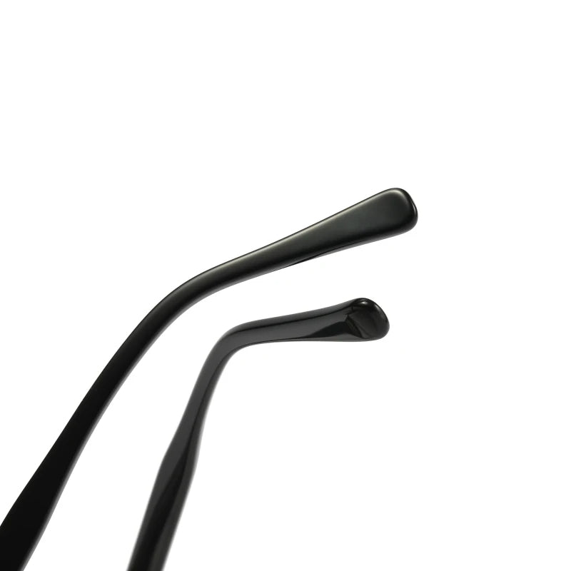 ME - DVG - 301 - MCROONS.COM