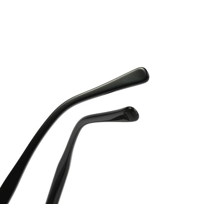 ME - DVG - 301 - MCROONS.COM