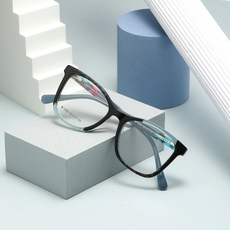 ME - DVG - 302 - MCROONS.COM