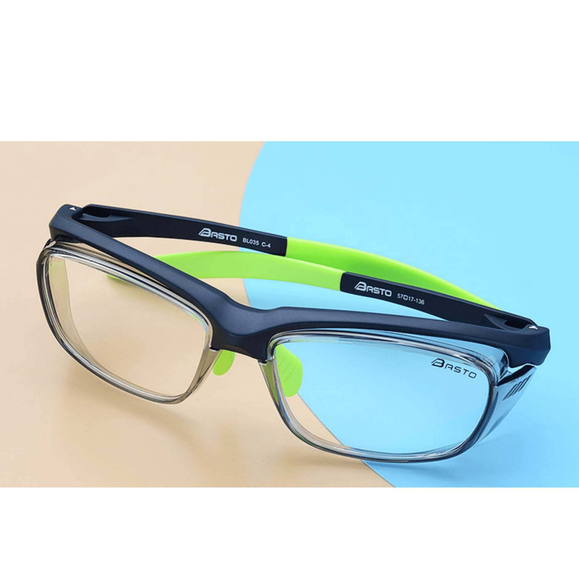 ME - GBG - 104 - MCROONS.COM