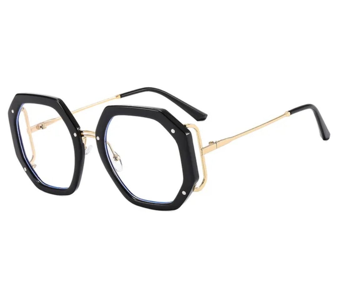 ME - YGG - 157 - MCROONS.COM